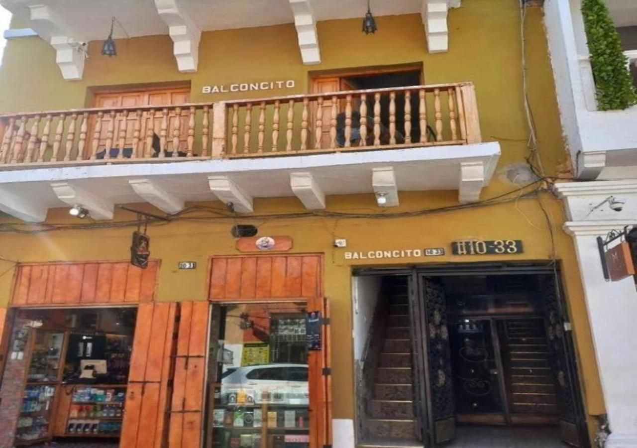 #10-33 * Cartagena
