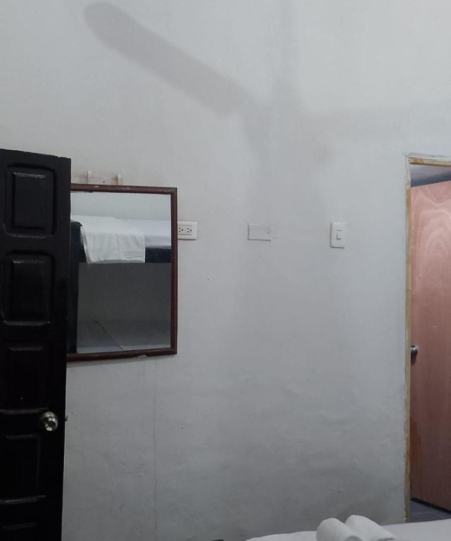 #10-33 * Cartagena