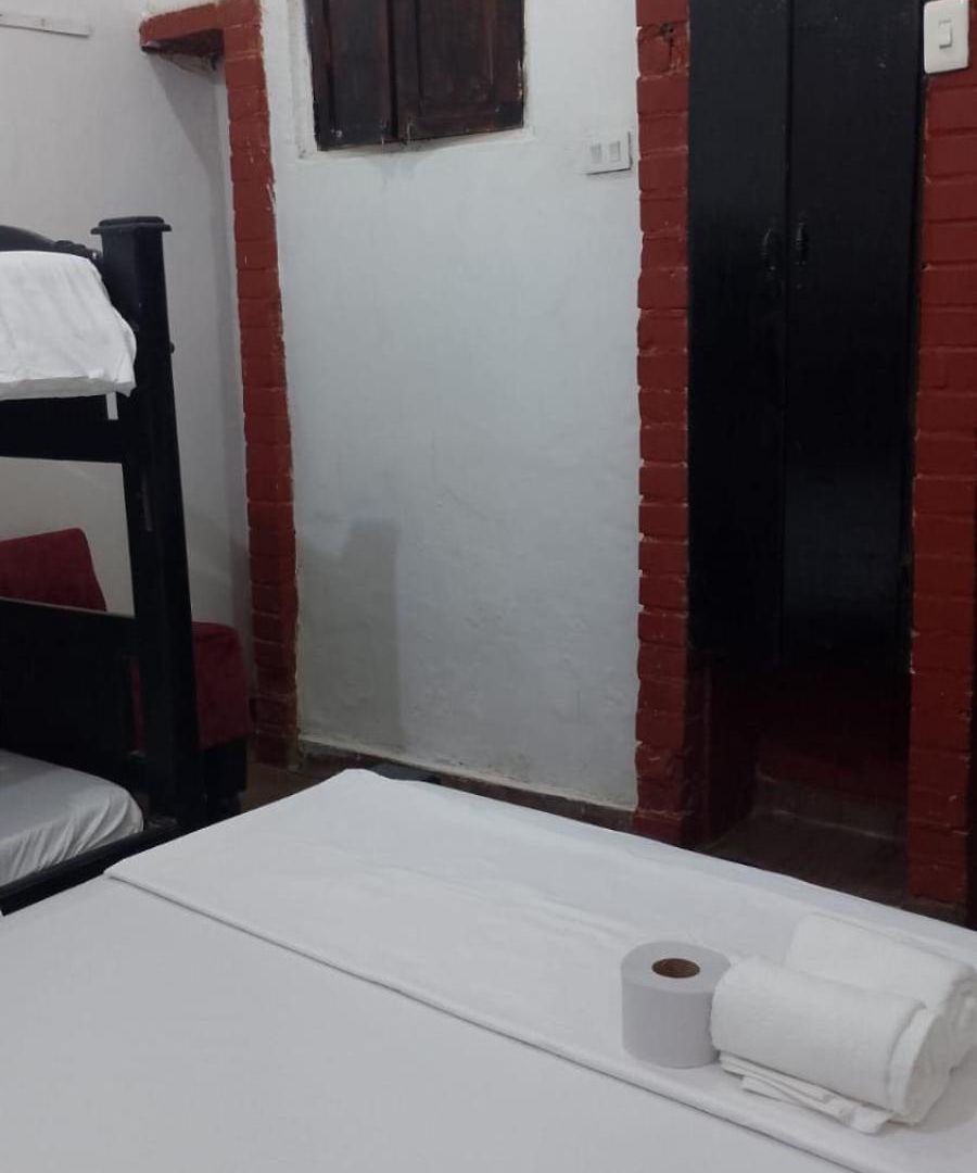 #10-33 Guest house *